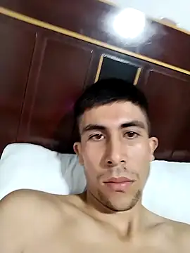 Snapshot of avatar3120 chatting on 09/09/25, 03:39 avatar3120 online show from 09/09/25, 03:39