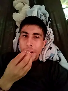 Snapshot of avatar3120 chatting on 12/02/25, 09:43 avatar3120 online show from 12/02/25, 09:43