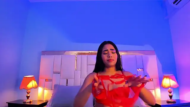 Snapshot of JadeeKhan chatting on 09/26/25, 09:08 JadeeKhan online show from 09/26/25, 09:08