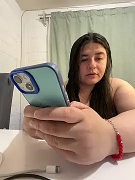 Snapshot of Tukatita69 chatting on 10/16/25, 01:50 Tukatita69 online show from 10/16/25, 01:50