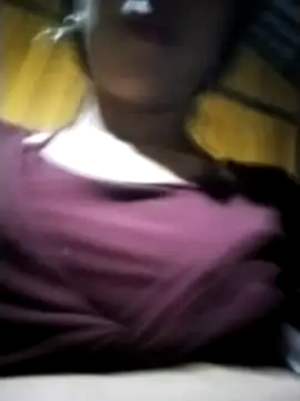 cute love00 online show from 10/29/25, 10:39