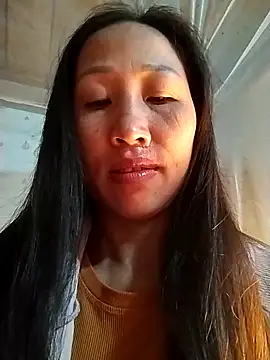 cute love00 online show from 11/18/25, 10:25