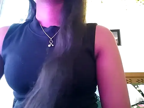 Maria--Strella online show from 10/30/25, 07:10