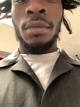 Snapshot of yourcummingdad chatting on 10/17/25, 03:58 yourcummingdad online show from 10/17/25, 03:58