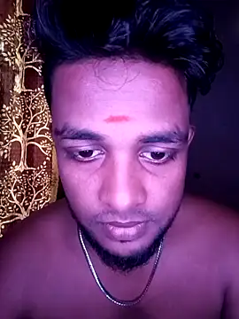 Snapshot of Surya2134@xh chatting on 10/06/25, 04:32 Surya2134xh online show from 10/06/25, 04:32