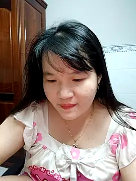  Babyrose  online show from 10/04/25, 03:43