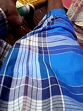 dolphiinn online show from 10/15/25, 02:28