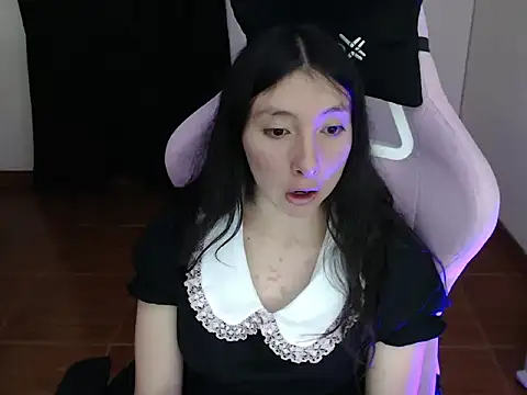 ScarlettShirahoshi online show from 09/23/25, 09:07