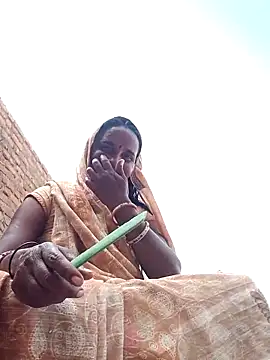 Snapshot of Pinky12A chatting on 10/13/25, 08:58 Pinky12A online show from 10/13/25, 08:58