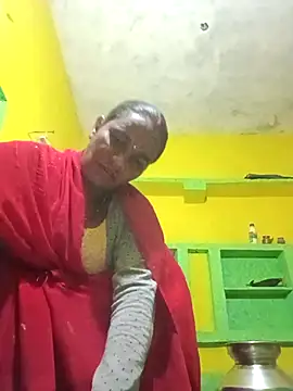 Snapshot of Pinky12A chatting on 10/16/25, 10:33 Pinky12A online show from 10/16/25, 10:33