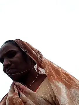 Snapshot of Pinky12A chatting on 10/27/25, 10:08 Pinky12A online show from 10/27/25, 10:08