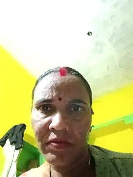 Snapshot of Pinky12A chatting on 11/12/25, 03:07 Pinky12A online show from 11/12/25, 03:07