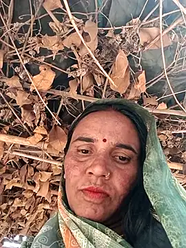 Snapshot of Pinky12A chatting on 11/14/25, 04:00 Pinky12A online show from 11/14/25, 04:00