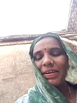 Snapshot of Pinky12A chatting on 11/15/25, 10:34 Pinky12A online show from 11/15/25, 10:34