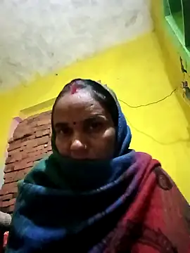 Snapshot of Pinky12A chatting on 11/18/25, 12:16 Pinky12A online show from 11/18/25, 12:16