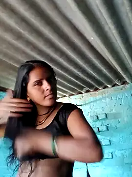 Snapshot of Mohini-xx chatting on 09/19/25, 11:33 Mohini-xx online show from 09/19/25, 11:33