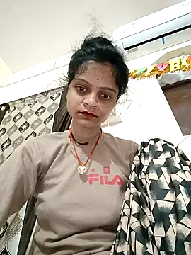 Sonam dhakad online show from 11/08/25, 11:03