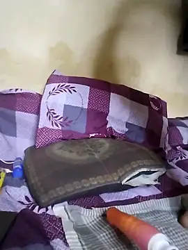 Snapshot of Hotcherryyyy chatting on 11/01/25, 03:36 Hotcherryyyy online show from 11/01/25, 03:36