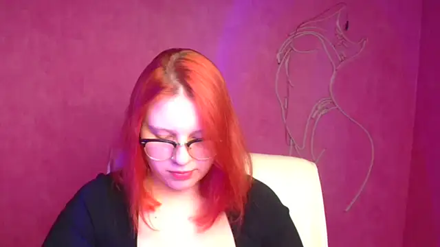 Snapshot of ScarletVixen_ chatting on 09/10/25, 07:47 ScarletVixen online show from 09/10/25, 07:47