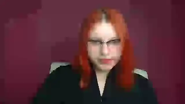 Snapshot of ScarletVixen_ chatting on 09/13/25, 11:21 ScarletVixen online show from 09/13/25, 11:21