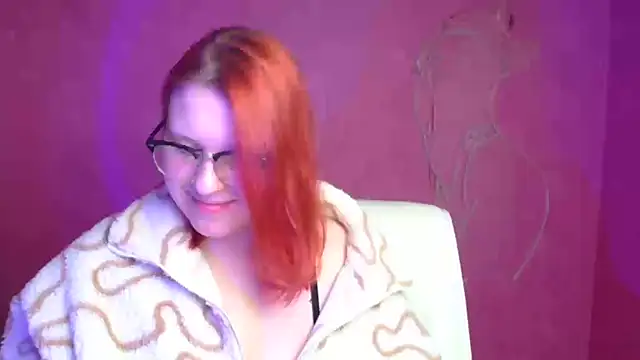 Snapshot of ScarletVixen_ chatting on 09/18/25, 11:34 ScarletVixen online show from 09/18/25, 11:34