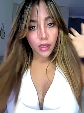 Snapshot of MegannHills chatting on 09/09/25, 11:59 MegannHills online show from 09/09/25, 11:59