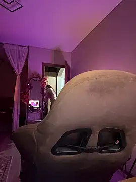 Mariiiiiway online show from 10/27/25, 07:40