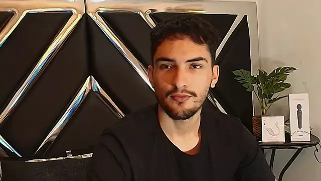 AlekRuizx online show from 09/30/25, 04:50