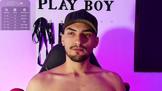 AlekRuizx online show from 10/09/25, 05:05