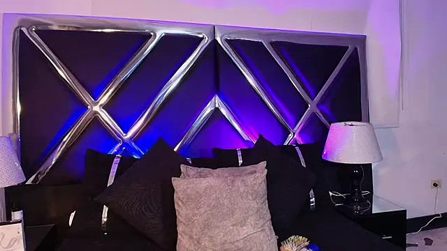 AlekRuizx online show from 11/13/25, 07:24