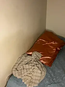 destiny69col online show from 10/11/25, 11:36