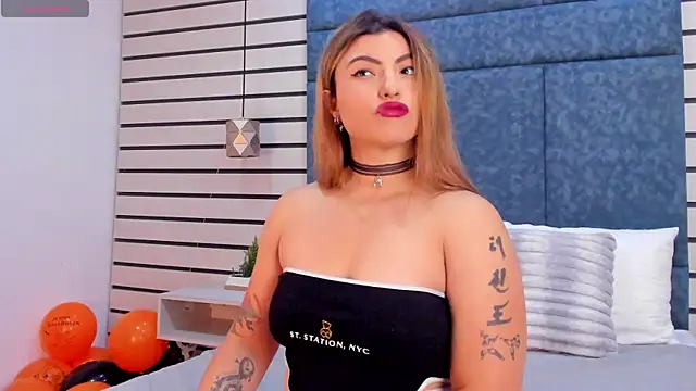 NatyLeone online show from 11/02/25, 07:27