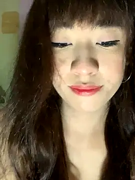 SassyLaurier online show from 10/26/25, 08:04