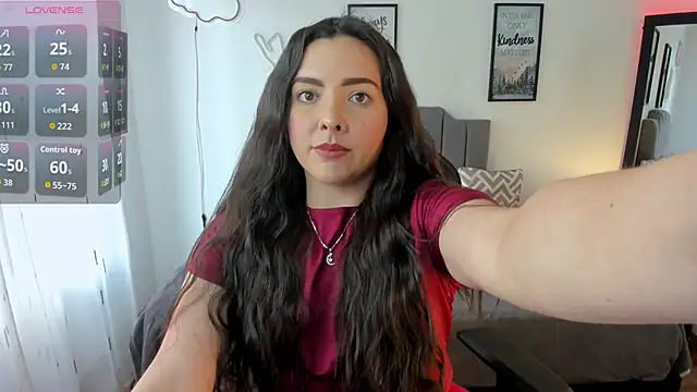 amaia monet online show from 10/14/25, 08:20