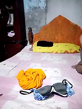 Mistompa24 online show from 10/21/25, 02:40