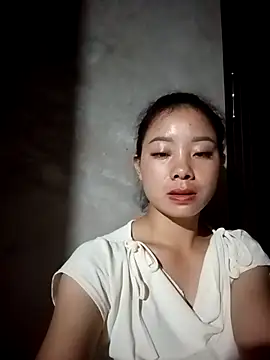 milo123-xx online show from 10/10/25, 12:04