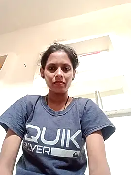 Snapshot of Sajnisingh chatting on 10/18/25, 03:53 Sajnisingh online show from 10/18/25, 03:53