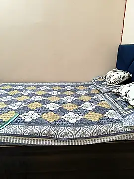 Snapshot of Cute_merry01 chatting on 10/24/25, 02:30 Cute merry01 online show from 10/24/25, 02:30