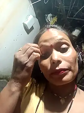 Snapshot of cute_diya_12 chatting on 11/13/25, 03:00 cute diya 12 online show from 11/13/25, 03:00