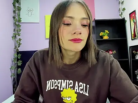 Tammy Thompson  online show from 10/10/25, 01:32