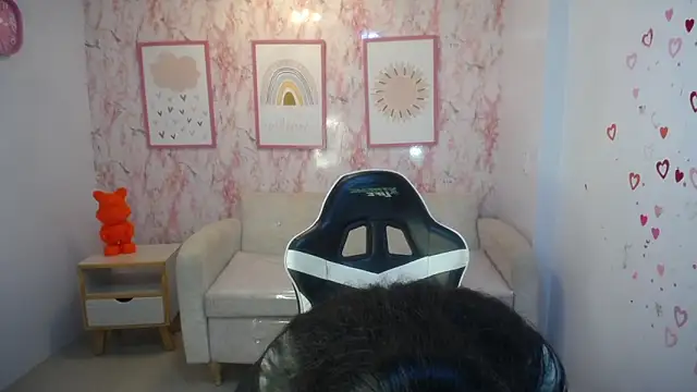 Kylie ch1 online show from 10/11/25, 03:43