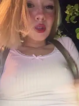 SweetBunnyGF online show from 11/08/25, 12:22