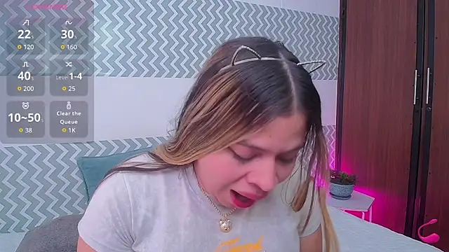 CataleyaWilson369 online show from 10/04/25, 05:55