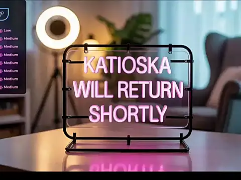 Snapshot of katioska25 chatting on 09/12/25, 02:33 katioska25 online show from 09/12/25, 02:33