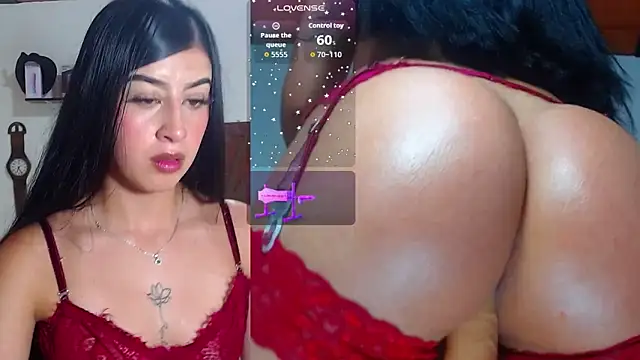 Snapshot of keily__funny chatting on 10/10/25, 04:44 keily funny online show from 10/10/25, 04:44