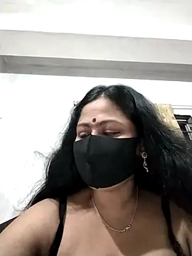 Snapshot of Neha-37 chatting on 09/08/25, 03:11 Neha-37 online show from 09/08/25, 03:11