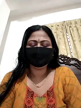 Snapshot of Neha-37 chatting on 10/10/25, 10:14 Neha-37 online show from 10/10/25, 10:14