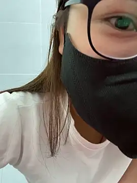Zyzy009 online show from 09/20/25, 04:41