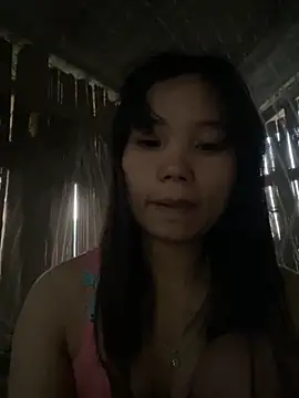 Ngoc-bbi online show from 10/26/25, 10:21