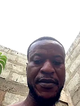 Makemecum634941 online show from 10/06/25, 08:34